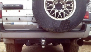 Toyota-HiLux-Surf-180