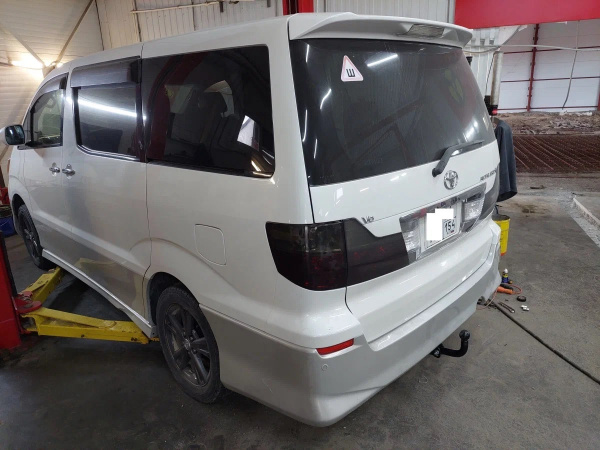 Toyota Alphard 02-08 тип А_Новый (2)