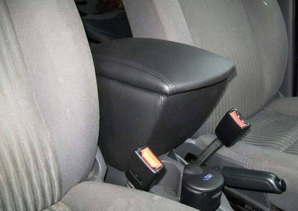 0037532_podlokotnik-ford-c-max-2003-2010g