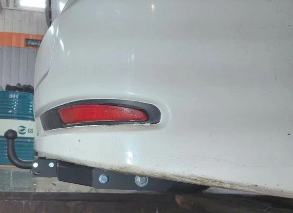 Nissan Wingroad Y12 2006- (15)